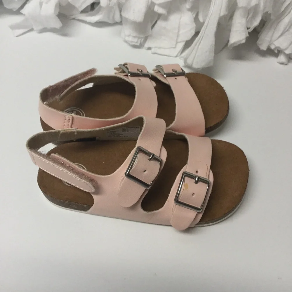 WONDER NATION sz 5 Girls Sandals Buckles + Hook n Loop Strap Pink